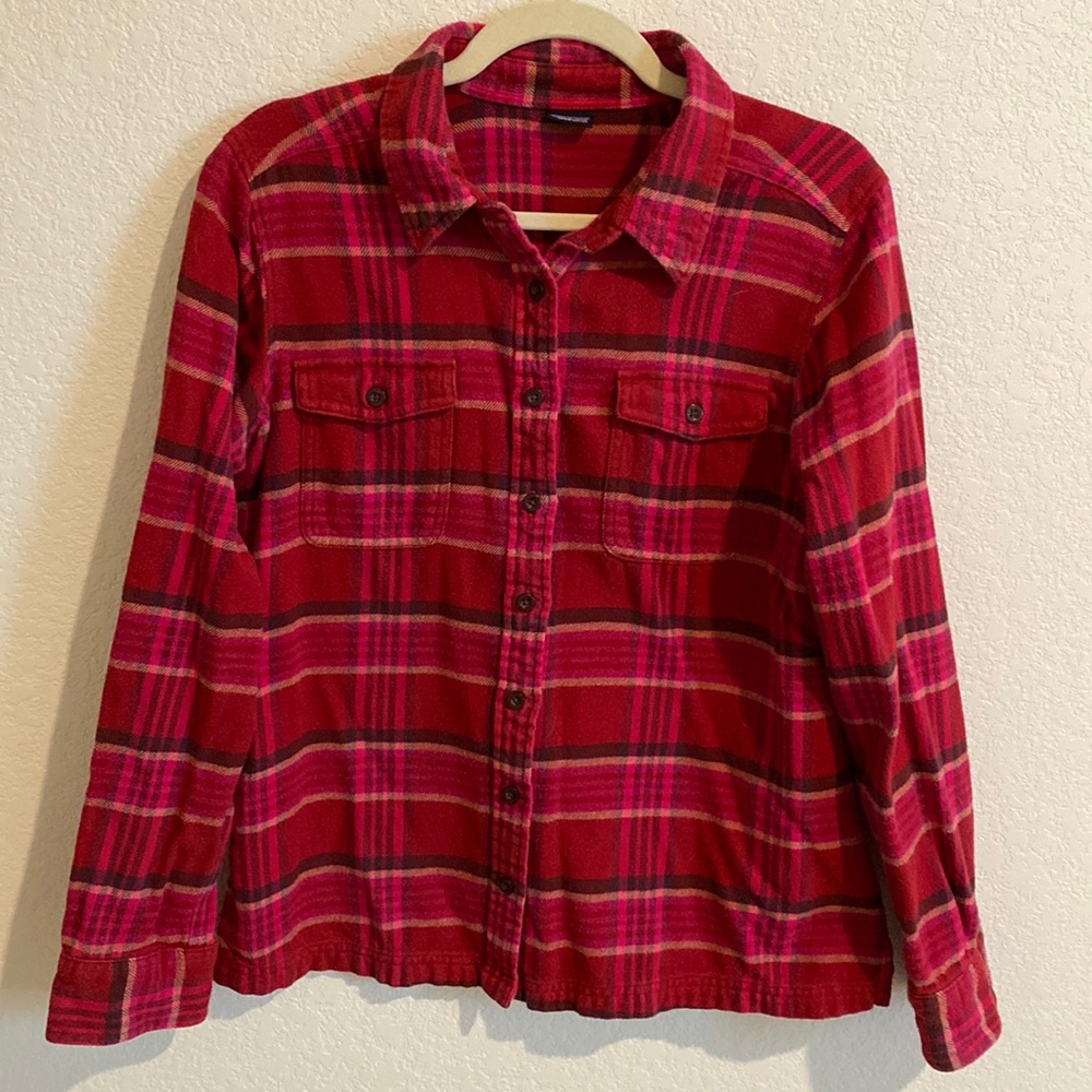 Patagonia pink flannel